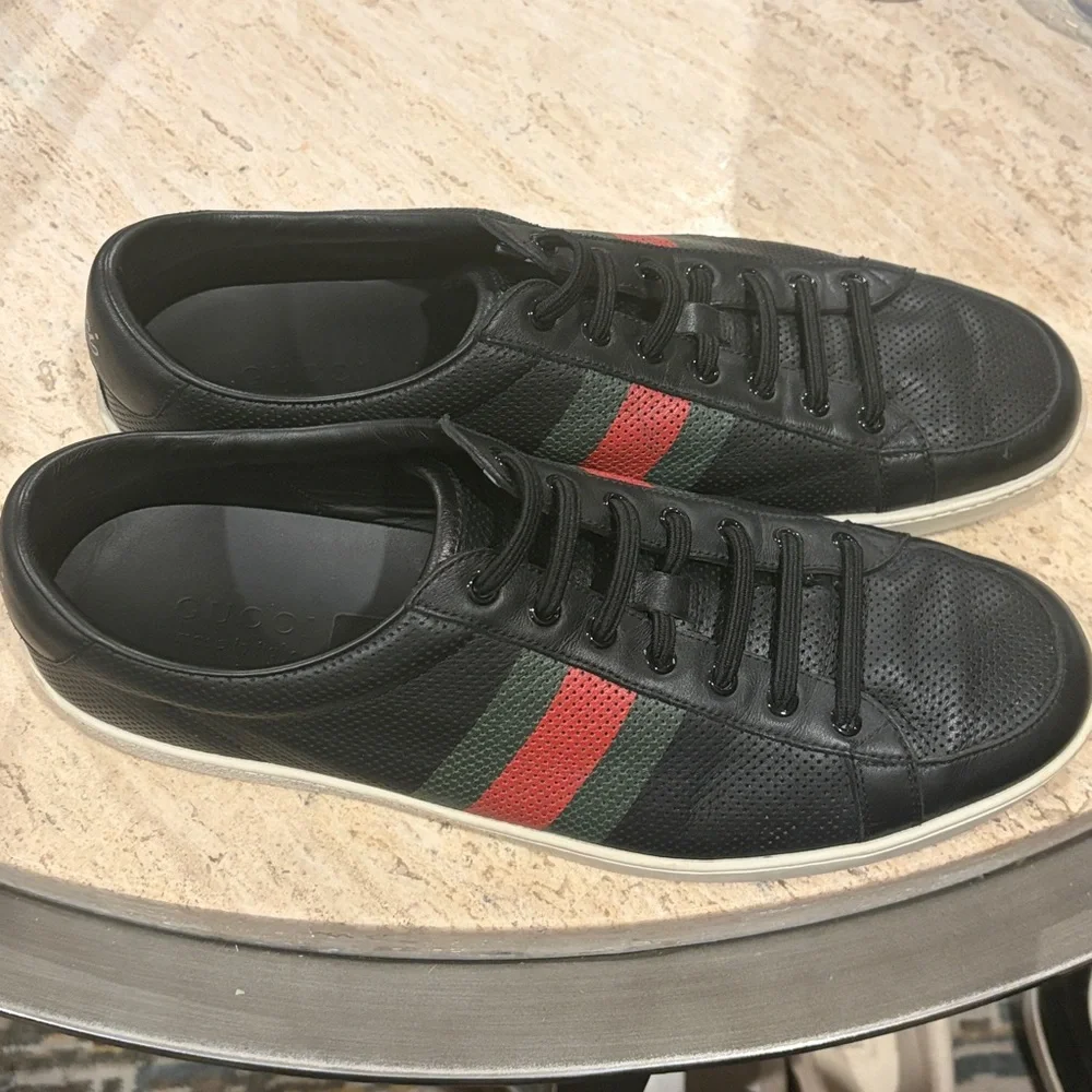 Gucci Black Leather Sneakers with Green and Red Web Stripe